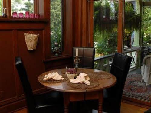 Boyden House Inn B&B Grand Haven Restoran fotoğraf